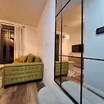 Urban Cube - Center