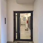 Urban Cube - Center Apartment Tuzla